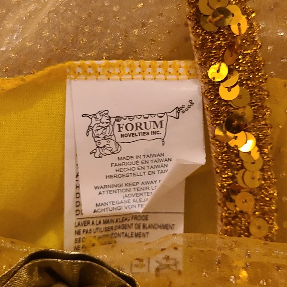 New like condition Belle costume